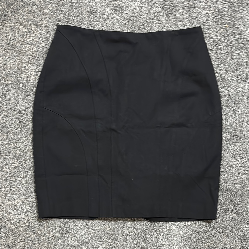 Elegant Black Pencil Skirt